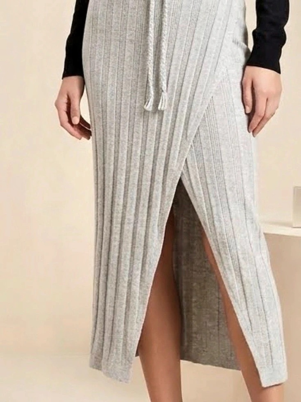 one grey day style 490GB815 Ribbed Midi Skirt in Gray Size Small NWT - Picture 3 of 9